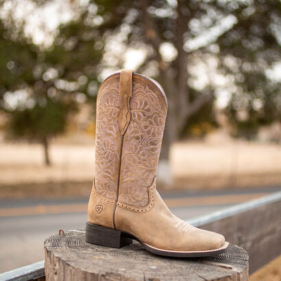10019906 ARIAT ROUND UP REMUDA WIDE SQUARE TOE WESTERN BOOT WOMENS