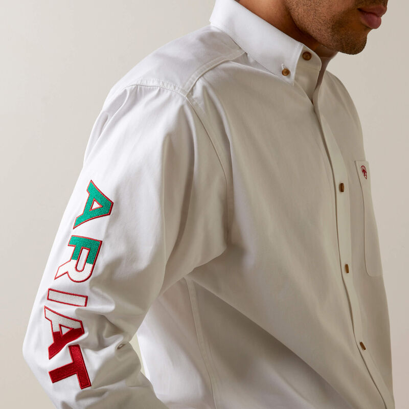 10040911 Team Logo Twill Classic Fit Shirt