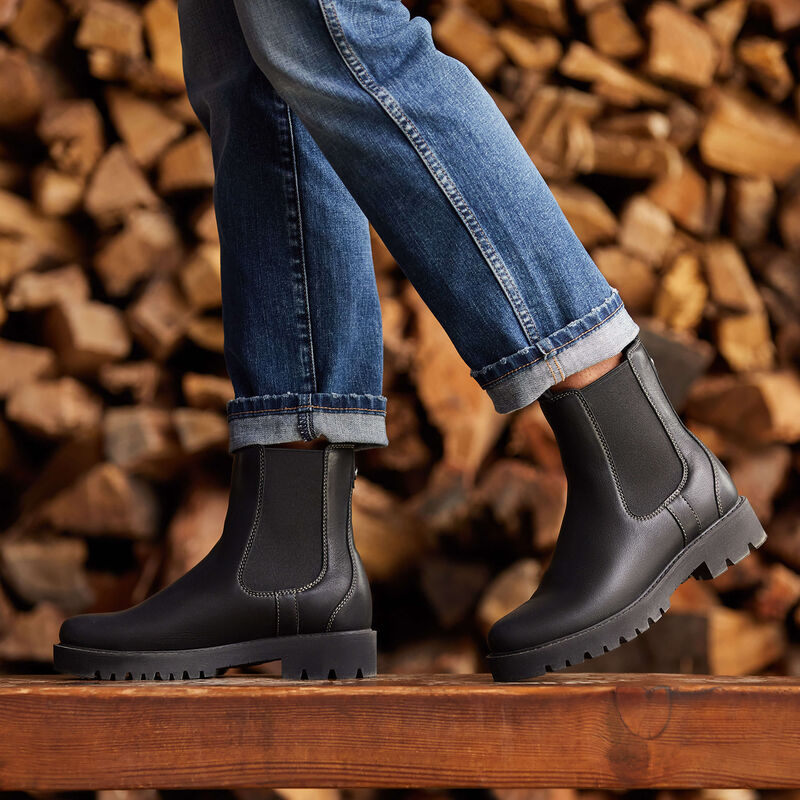 10053771 WEXFORD LUG MID WATERPROOF CHELSEA BOOT ARIAT