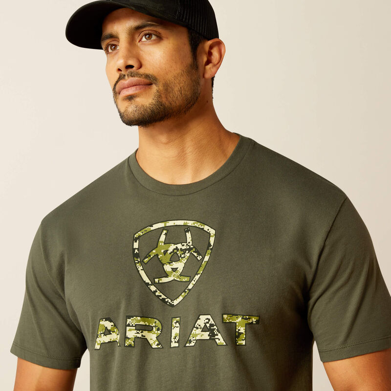 10054177 MNS LBRTY USA DIGI CAMO T-SHIRT