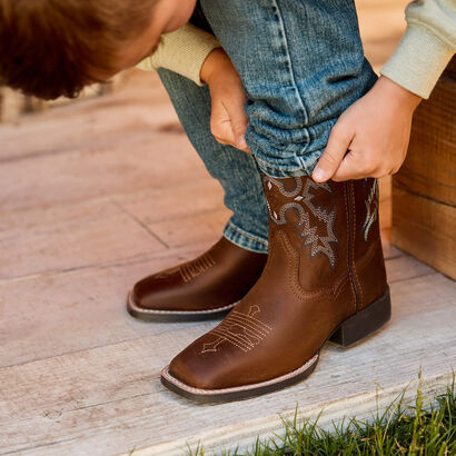 10063834 TOMBSTONE WIDE SQUARE TOE WESTERN BOOT