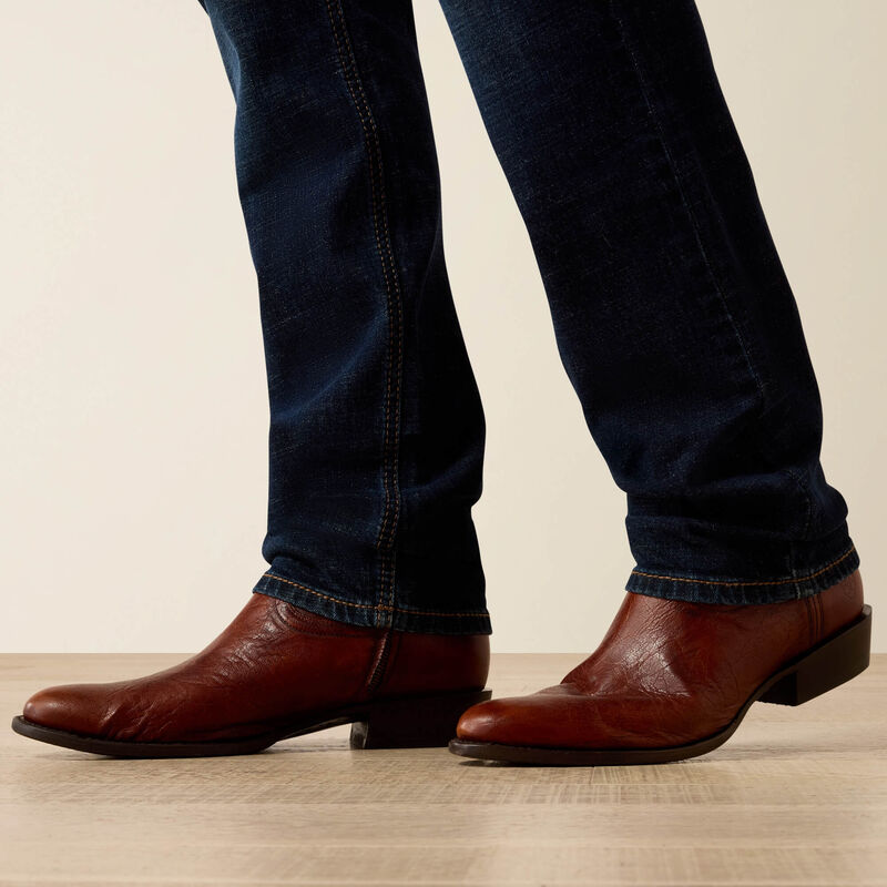 10073010 M8 MODERN BROCK SLIM STRAIGHT LEG JEANS