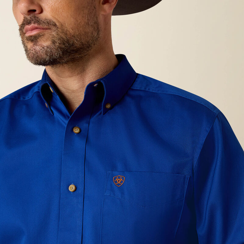 10006660 ARIAT SOLID TWILL CLASSIC FIT SHIRT