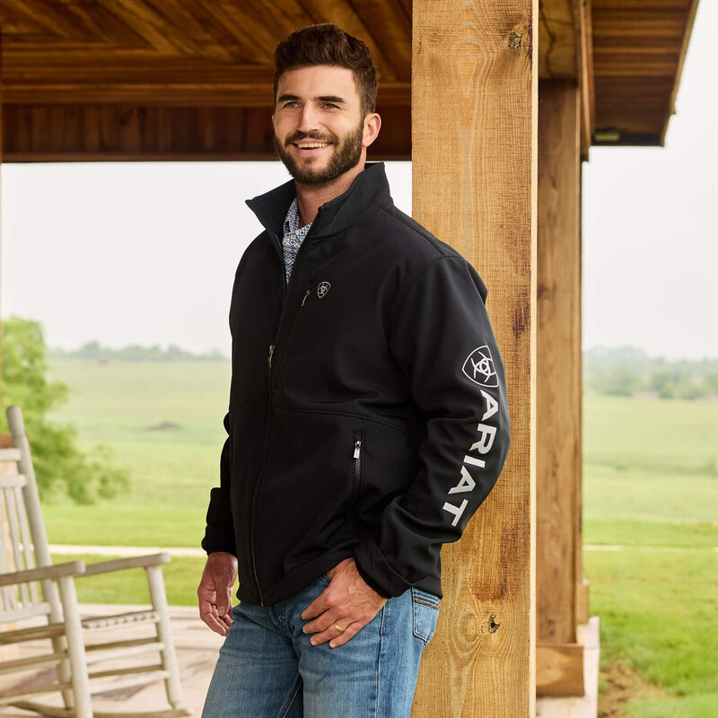 10062578 LOGO SOFTSHELL JACKET ARIAT