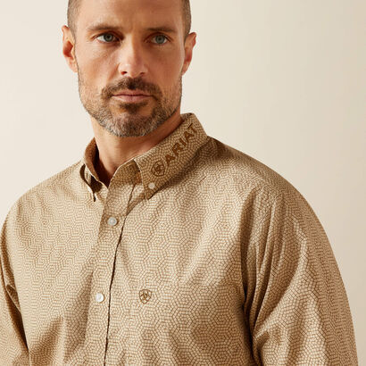 10065812 TEAM PENN FITTED SHIRT