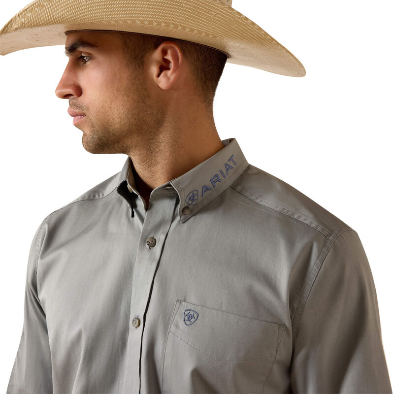 10071690 ARIAT Team Logo Standard Twill Fitted Shirt