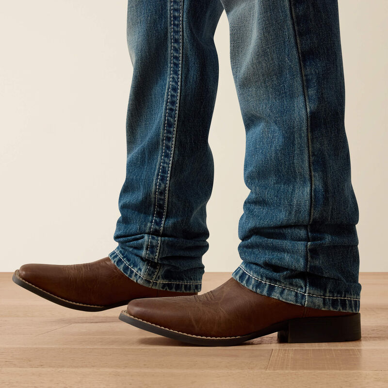 10074789 B5 SLIM CARLINGTON STRAIGHT LEG JEAN