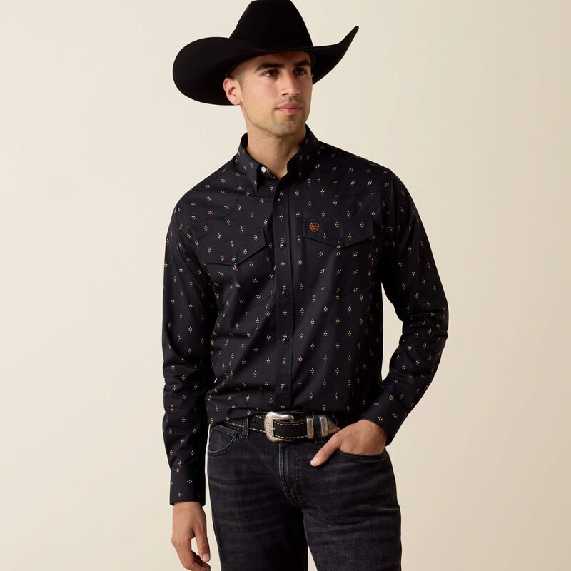 10080667 ARIAT PIETY SNAP LONG SLEEVE SHIRT BLACK GEO PRINT