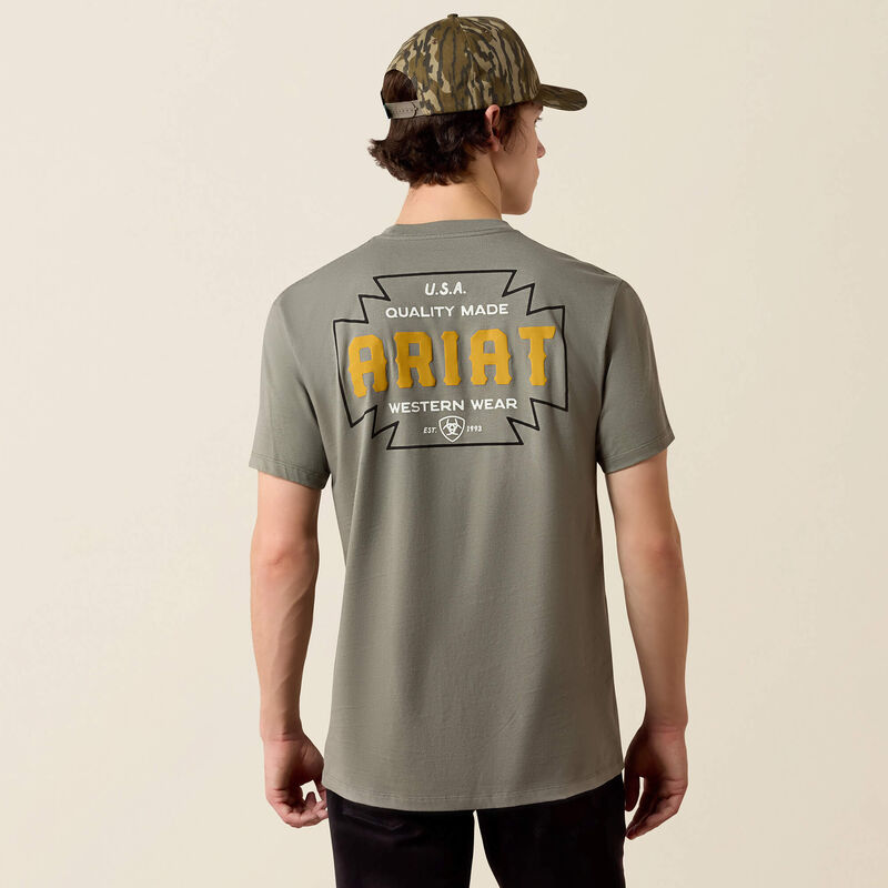 10080732 ARIAT SOUTHWEST CROOS BADGE T-SHIRT