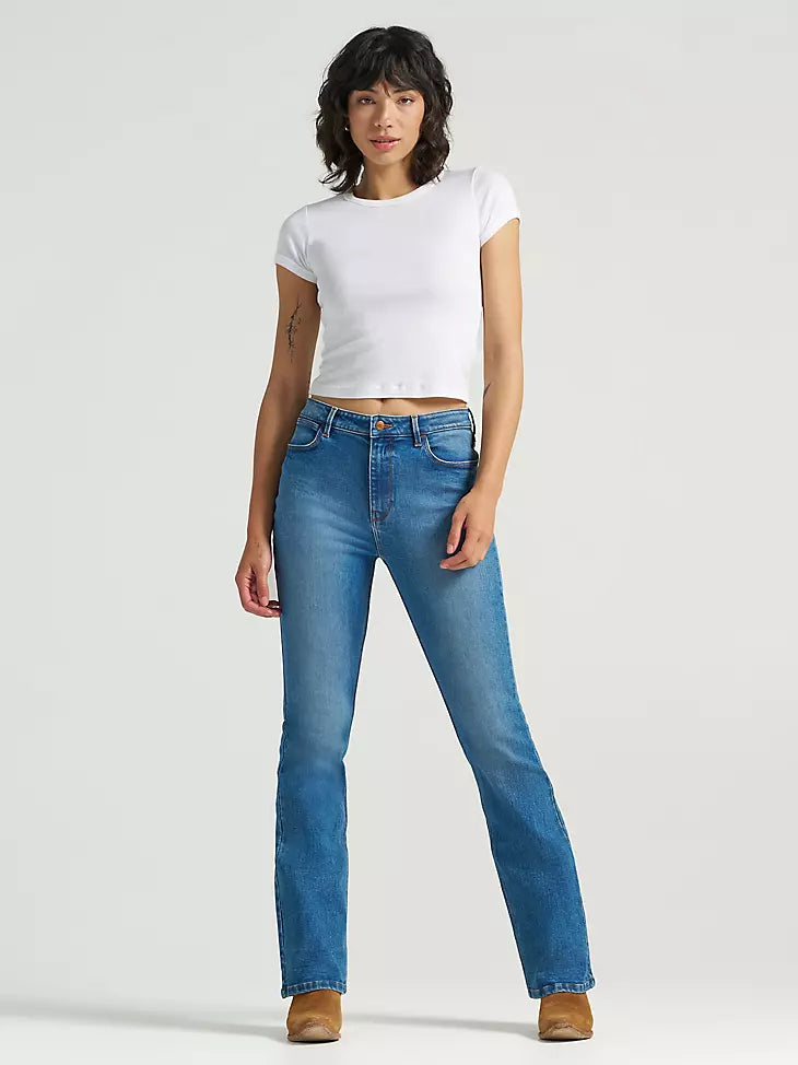112324252 WOMEN'S WRANGLER HIGH RISE BOLD BOOT JEAN BLUE