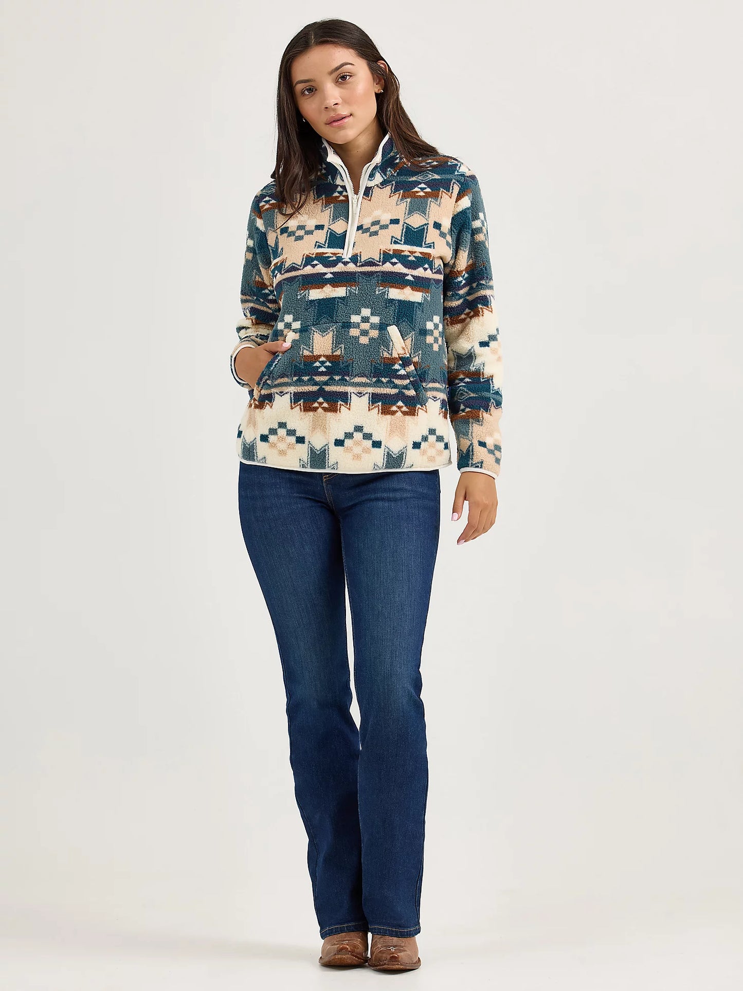 112367283 WOMEN'S WRANGLER RETRO QUARTER-ZIP SHERPA PULLOVER