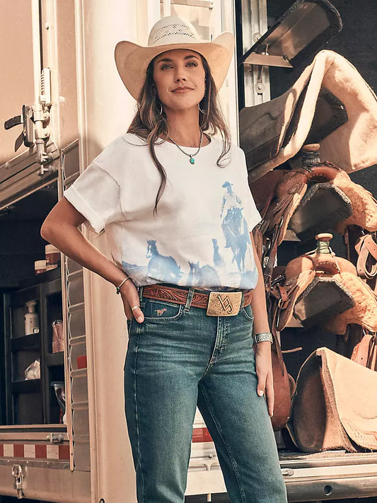 112372994 WOMEN'S HORSE ROUND UP OVERSIZED TEE
