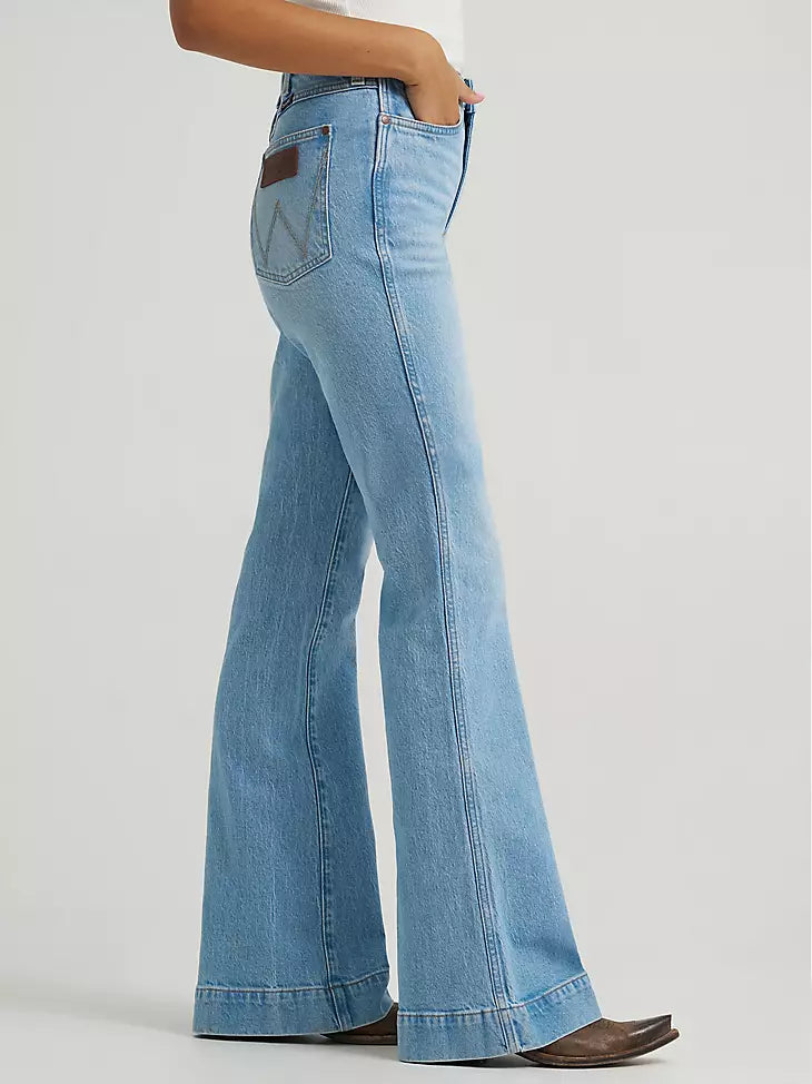 112375245 WOMEN'S WRANGLER RETRO BAILEY HIGH RISE TROUSER JEAN