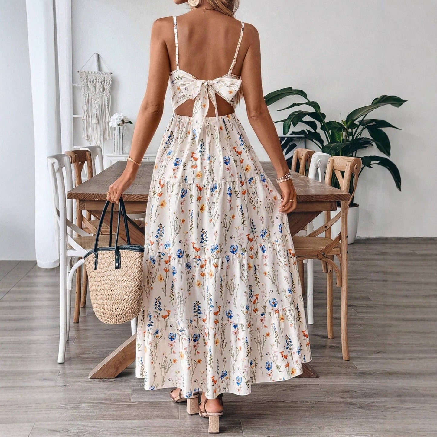 2026 Women The Resort Strappy Sleeveless Midi Dress