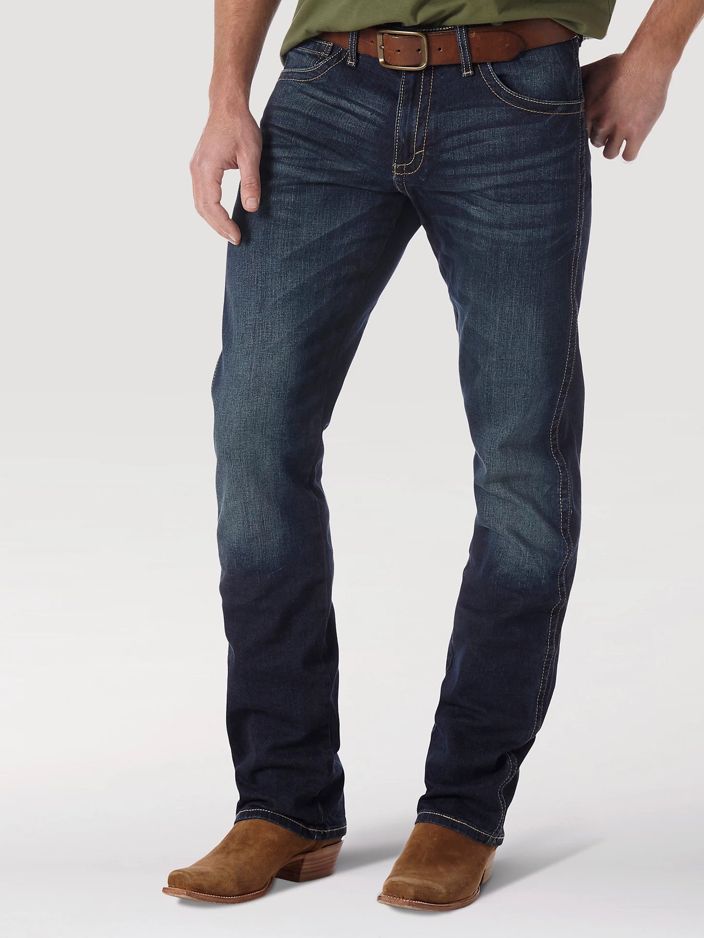 44MWXDN Men's Wrangler 20X No. 44 Slim Fit Straight Leg Jean