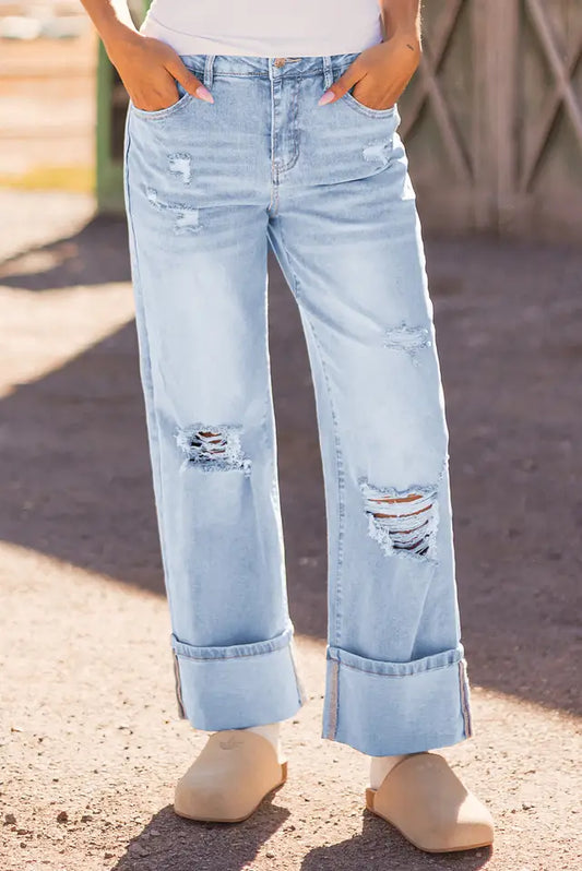 FW7875034 FASHIN-W LIGHT WASH DISTRESSED FLARE JEANS
