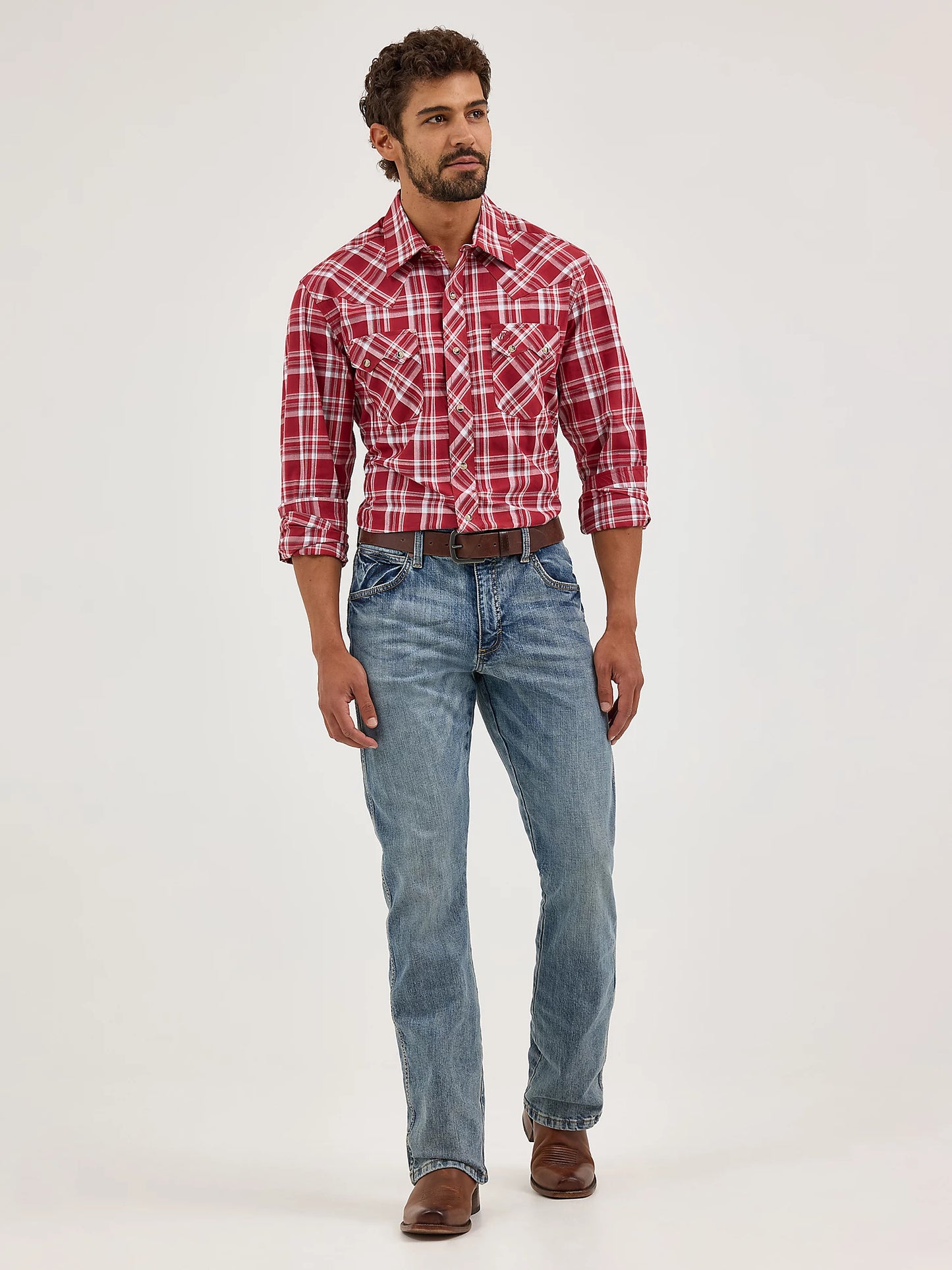 1077MWZGL  Best Seller Men's Wrangler Retro Slim Fit Bootcut Jean