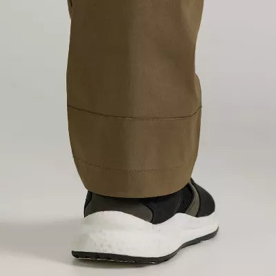 112354326 Wrangler Men's ATG Straight Cargo Pants