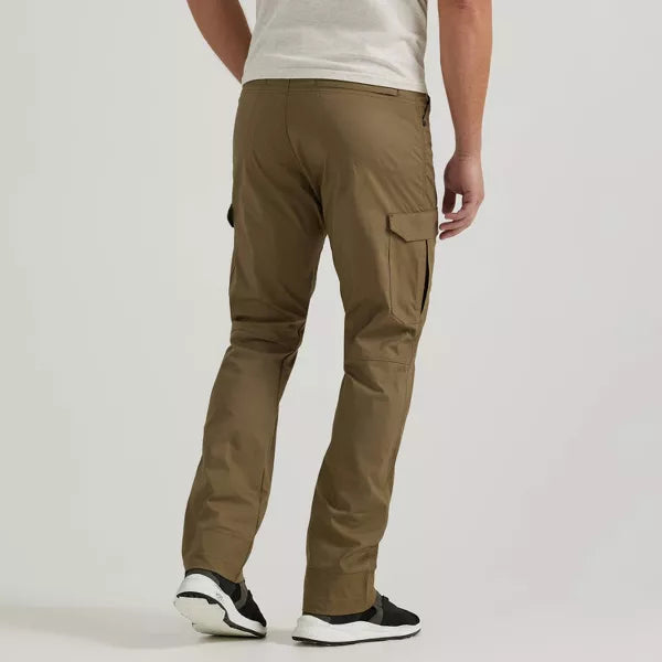 112354326 Wrangler Men's ATG Straight Cargo Pants
