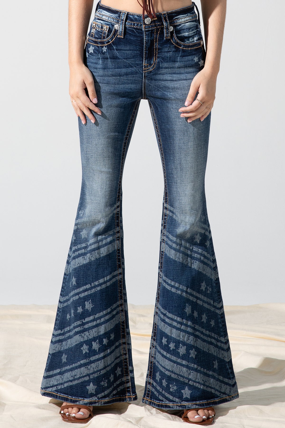 H2305F HIGH RISE FLARE JEANS-DARK BLUE : 25