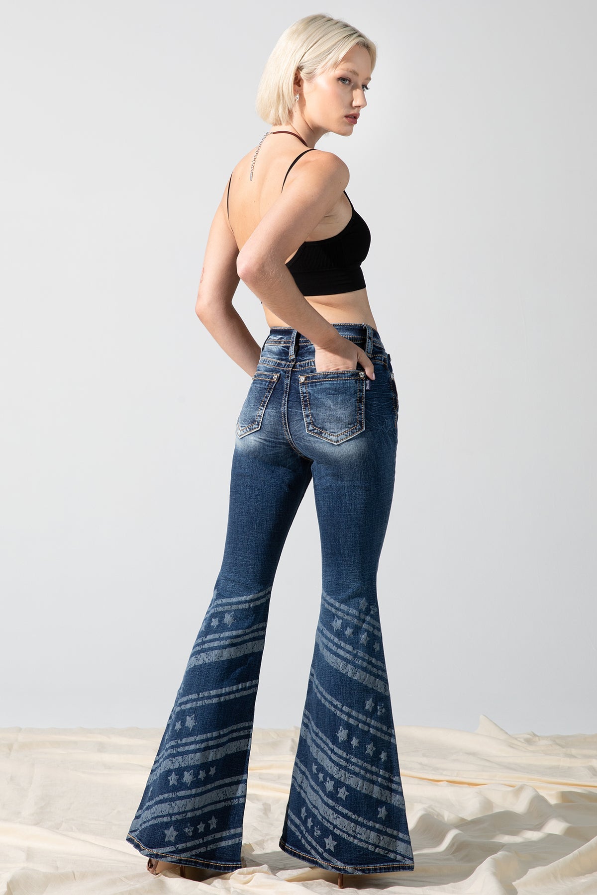 H2305F HIGH RISE FLARE JEANS-DARK BLUE : 25