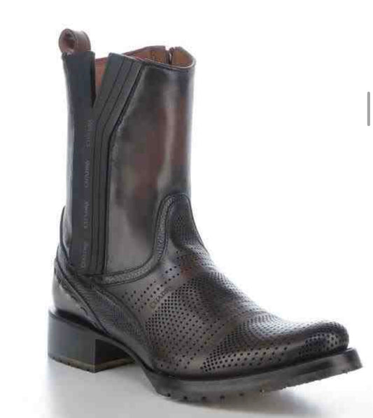 CU942 CUADRA CHOCOLATE LASER WOVE & ZIPPER BOOTS