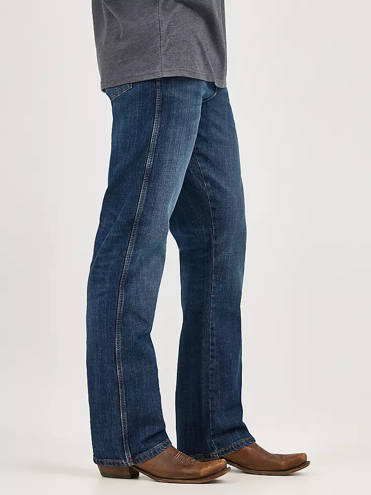 WRT20FL MEN'S WRANGLER RETRO RELAXED FIT BOOTCUT JEAN