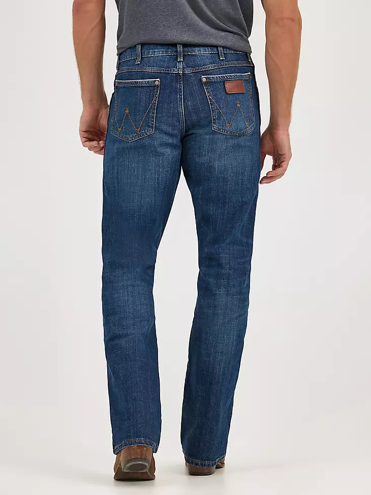 WRT20FL MEN'S WRANGLER RETRO RELAXED FIT BOOTCUT JEAN