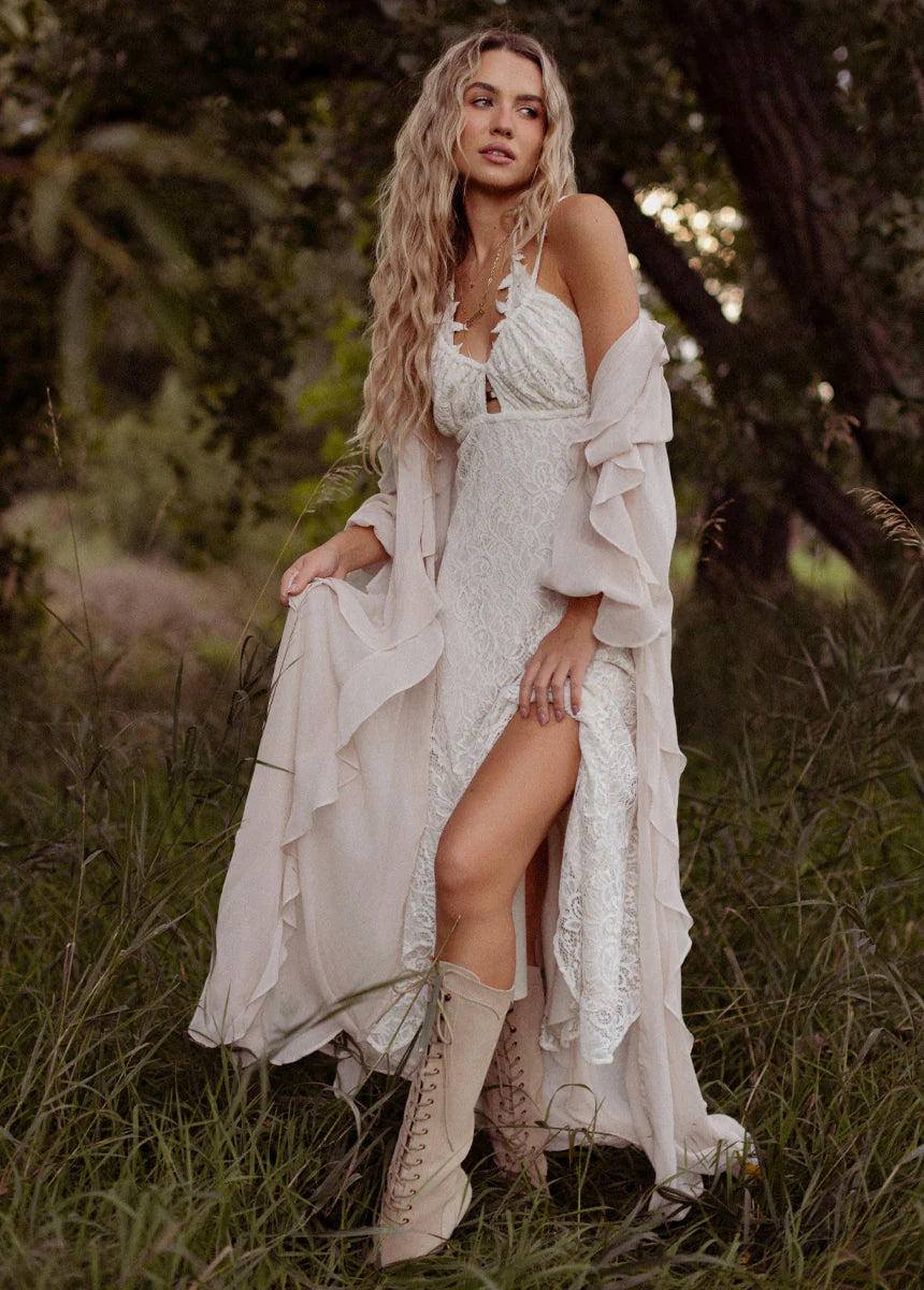 RAVYN DRESS IN CREAM